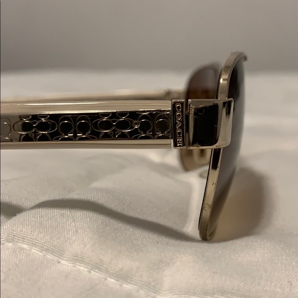 Coach sunglasses - Picture 2 of 5
